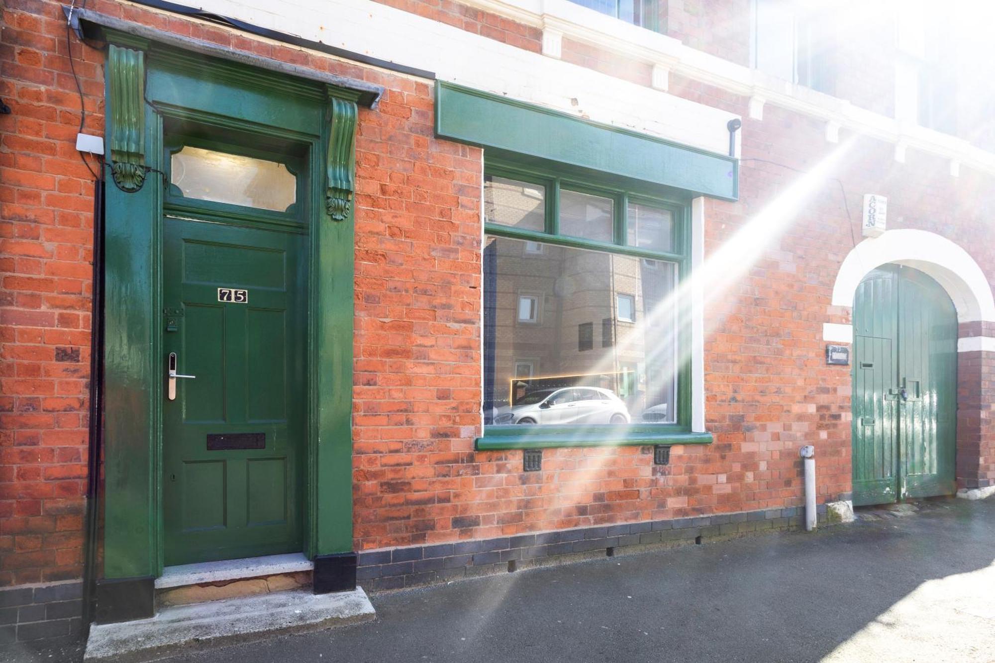 Boutique Family Apartment In Jewellery Quarter For 6 Birmingham Esterno foto